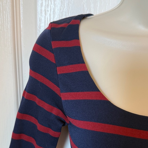Cropped Striped Navy and Red Women's Top - Picture 2 of 7